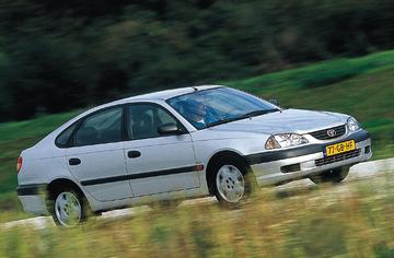 Trekhaak + kabelset Toyota Avensis, hatchback | 1998 - 2003