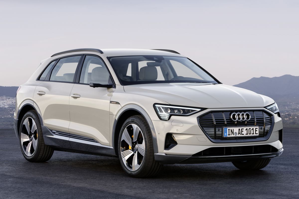 Trekhaak + kabelset Audi E-tron, SUV | vanaf 2019